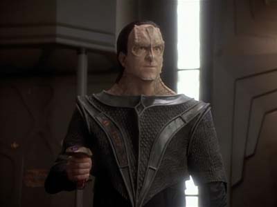 Star Trek: Deep Space Nine Screencaps "Profit and Loss" (S2:E18)