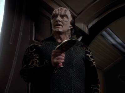 Star Trek: Deep Space Nine Screencaps "Profit and Loss" (S2:E18)