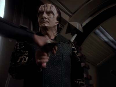 Star Trek: Deep Space Nine Screencaps "Profit and Loss" (S2:E18)