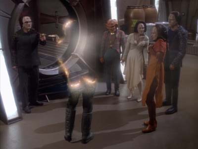 Star Trek: Deep Space Nine Screencaps "Profit and Loss" (S2:E18)