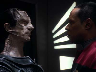 Star Trek: Deep Space Nine Screencaps "The Maquis, Part I" (S2:E20)