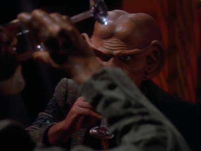 Star Trek: Deep Space Nine Screencaps "The Maquis, Part I" (S2:E20)
