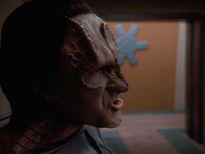 Star Trek: Deep Space Nine Screencaps "The Maquis, Part I" (S2:E20)