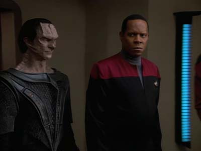 Star Trek: Deep Space Nine Screencaps "The Maquis, Part I" (S2:E20)