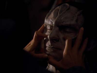 Star Trek: Deep Space Nine Screencaps "The Maquis, Part II" (S2:E21)