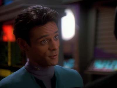 Star Trek: Deep Space Nine Screencaps "The Wire" (S2:E22)