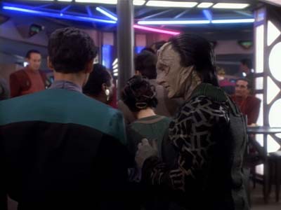 Star Trek: Deep Space Nine Screencaps "The Wire" (S2:E22)