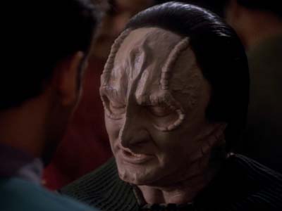 Star Trek: Deep Space Nine Screencaps "The Wire" (S2:E22)