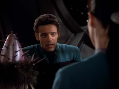 Star Trek: Deep Space Nine Screencaps "The Wire" (S2:E22)