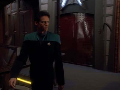 Star Trek: Deep Space Nine Screencaps "The Wire" (S2:E22)