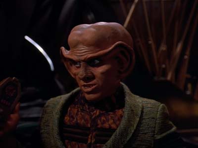 Star Trek: Deep Space Nine Screencaps "The Wire" (S2:E22)