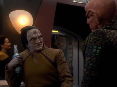 Star Trek: Deep Space Nine Screencaps "The Wire" (S2:E22)