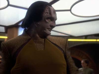 Star Trek: Deep Space Nine Screencaps "The Wire" (S2:E22)