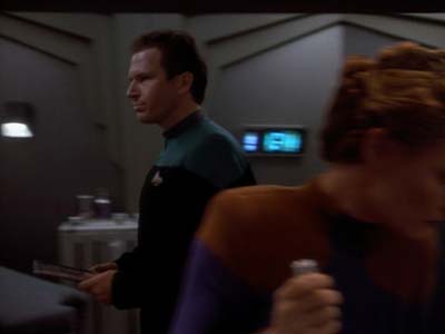 Star Trek: Deep Space Nine Screencaps "The Wire" (S2:E22)