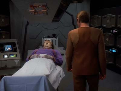 Star Trek: Deep Space Nine Screencaps "The Wire" (S2:E22)
