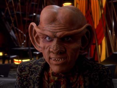 Star Trek: Deep Space Nine Screencaps "The Wire" (S2:E22)