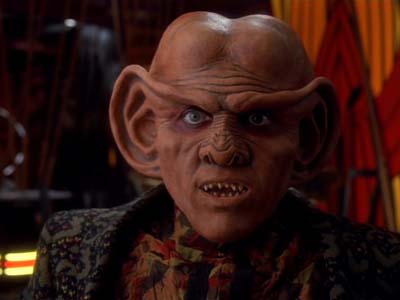Star Trek: Deep Space Nine Screencaps "The Wire" (S2:E22)