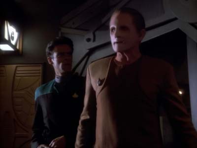 Star Trek: Deep Space Nine Screencaps "The Wire" (S2:E22)