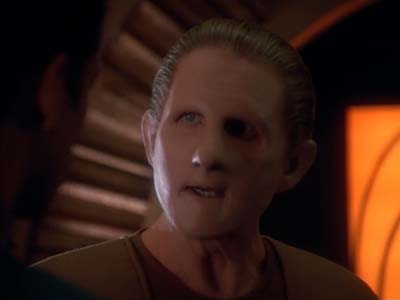 Star Trek: Deep Space Nine Screencaps "The Wire" (S2:E22)