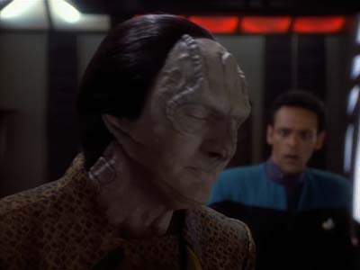 Star Trek: Deep Space Nine Screencaps "The Wire" (S2:E22)