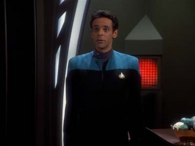 Star Trek: Deep Space Nine Screencaps "The Wire" (S2:E22)