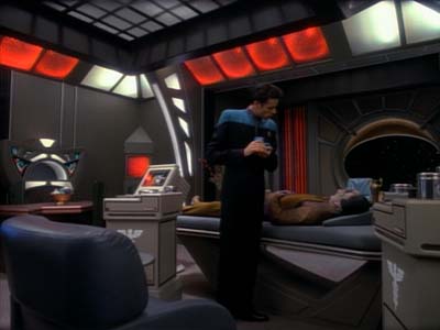 Star Trek: Deep Space Nine Screencaps "The Wire" (S2:E22)