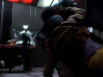 Star Trek: Deep Space Nine Screencaps "The Wire" (S2:E22)
