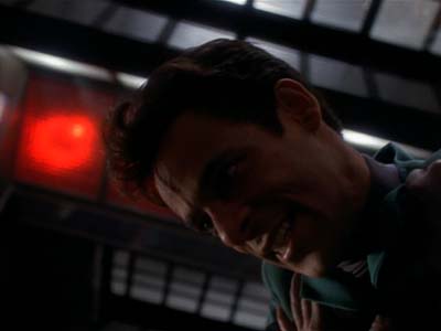 Star Trek: Deep Space Nine Screencaps "The Wire" (S2:E22)