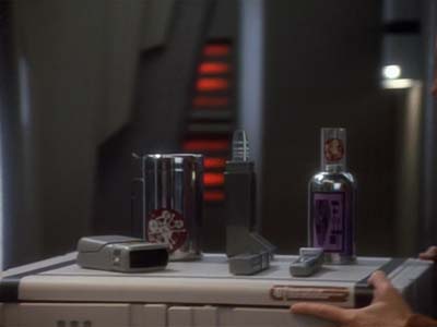 Star Trek: Deep Space Nine Screencaps "The Wire" (S2:E22)