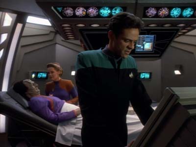 Star Trek: Deep Space Nine Screencaps "The Wire" (S2:E22)