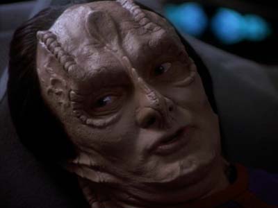 Star Trek: Deep Space Nine Screencaps "The Wire" (S2:E22)