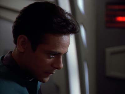 Star Trek: Deep Space Nine Screencaps "The Wire" (S2:E22)
