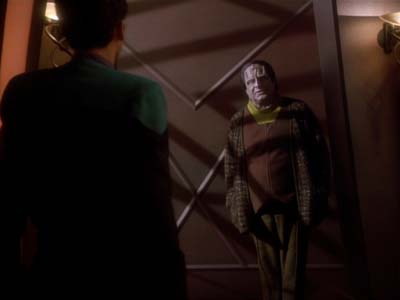 Star Trek: Deep Space Nine Screencaps "The Wire" (S2:E22)