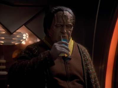 Star Trek: Deep Space Nine Screencaps "The Wire" (S2:E22)