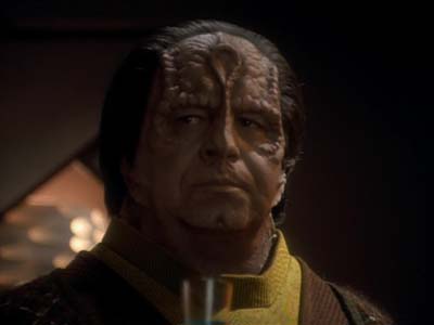 Star Trek: Deep Space Nine Screencaps "The Wire" (S2:E22)
