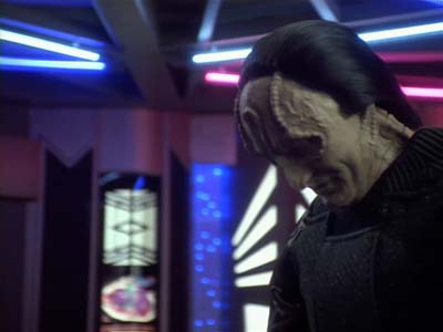 Star Trek: Deep Space Nine Screencaps "The Wire" (S2:E22)