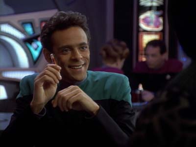 Star Trek: Deep Space Nine Screencaps "The Wire" (S2:E22)