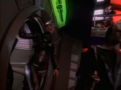 Star Trek: Deep Space Nine Screencaps "Crossover" (S2:E23)