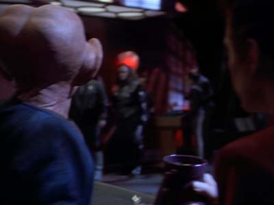 Star Trek: Deep Space Nine Screencaps "Crossover" (S2:E23)