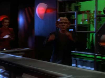 Star Trek: Deep Space Nine Screencaps "Crossover" (S2:E23)