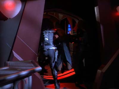 Star Trek: Deep Space Nine Screencaps "Crossover" (S2:E23)