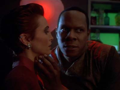 Star Trek: Deep Space Nine Screencaps "Crossover" (S2:E23)