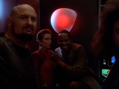 Star Trek: Deep Space Nine Screencaps "Crossover" (S2:E23)