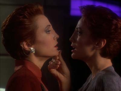 Star Trek: Deep Space Nine Screencaps "Crossover" (S2:E23)