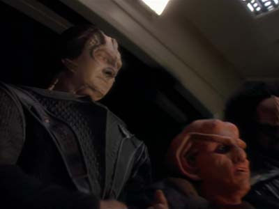Star Trek: Deep Space Nine Screencaps "Crossover" (S2:E23)