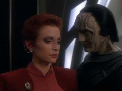 Star Trek: Deep Space Nine Screencaps "Crossover" (S2:E23)