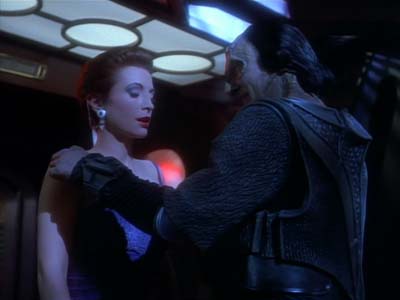 Star Trek: Deep Space Nine Screencaps "Crossover" (S2:E23)