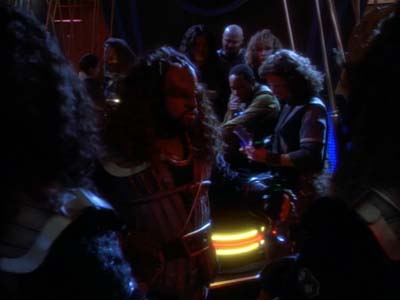 Star Trek: Deep Space Nine Screencaps "Crossover" (S2:E23)