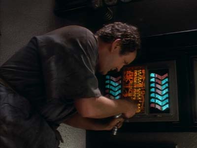 Star Trek: Deep Space Nine Screencaps "Crossover" (S2:E23)