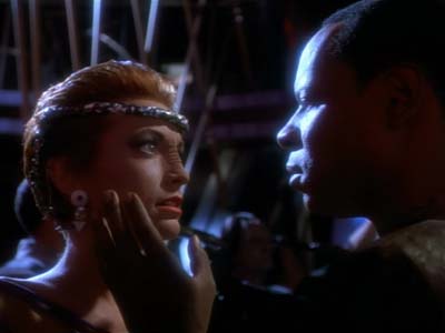 Star Trek: Deep Space Nine Screencaps "Crossover" (S2:E23)